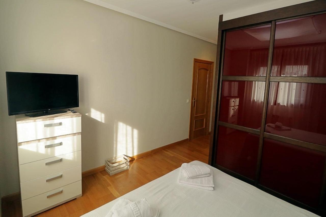 דירות אוביידו Apartamento , Wifi Y Garaje Cerca Del Centro מראה חיצוני תמונה
