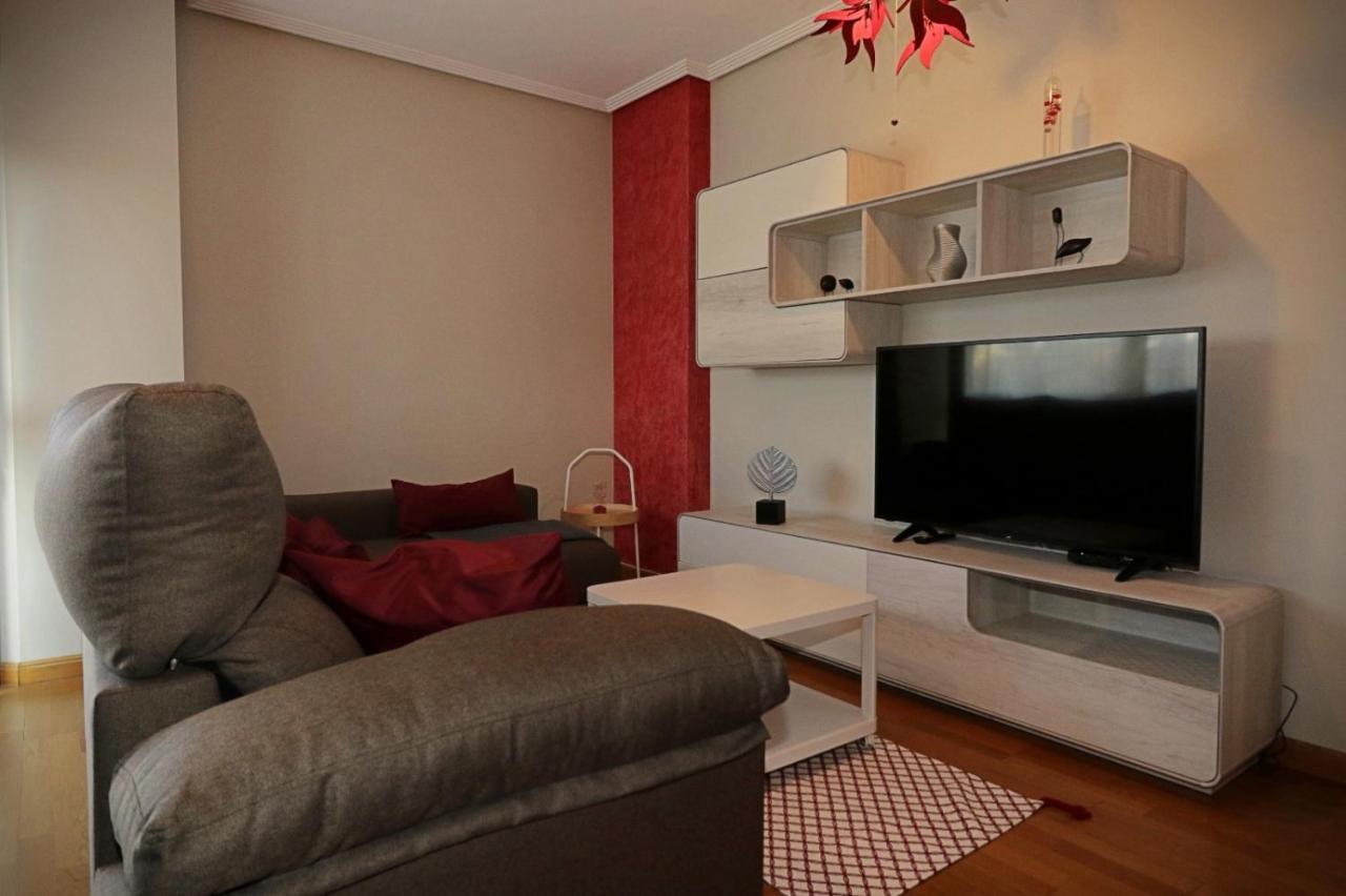 דירות אוביידו Apartamento , Wifi Y Garaje Cerca Del Centro מראה חיצוני תמונה